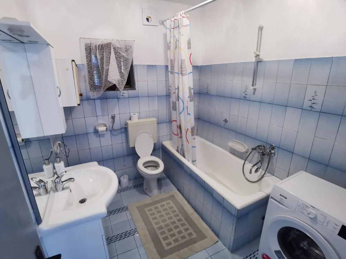 Deedee Apartment Zengg Kültér fotó