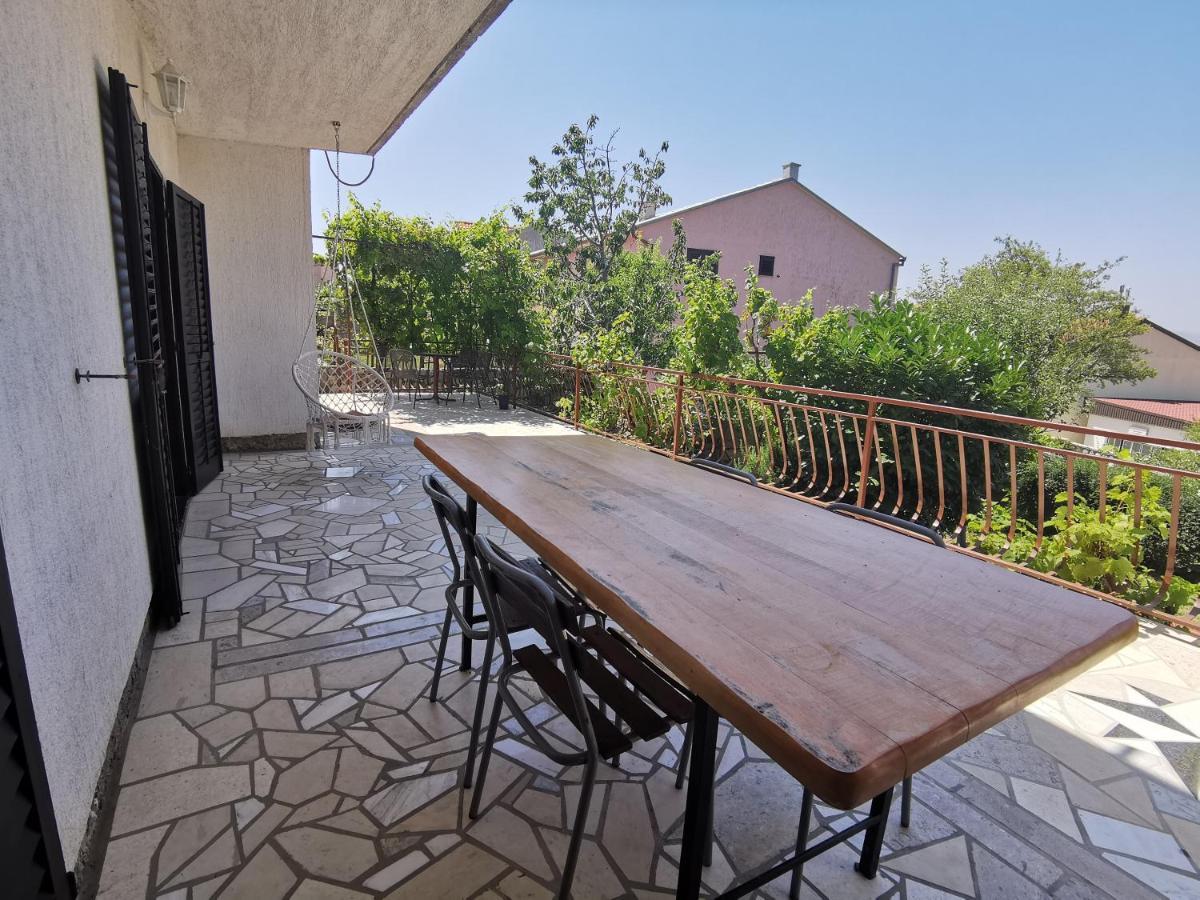 Deedee Apartment Zengg Kültér fotó